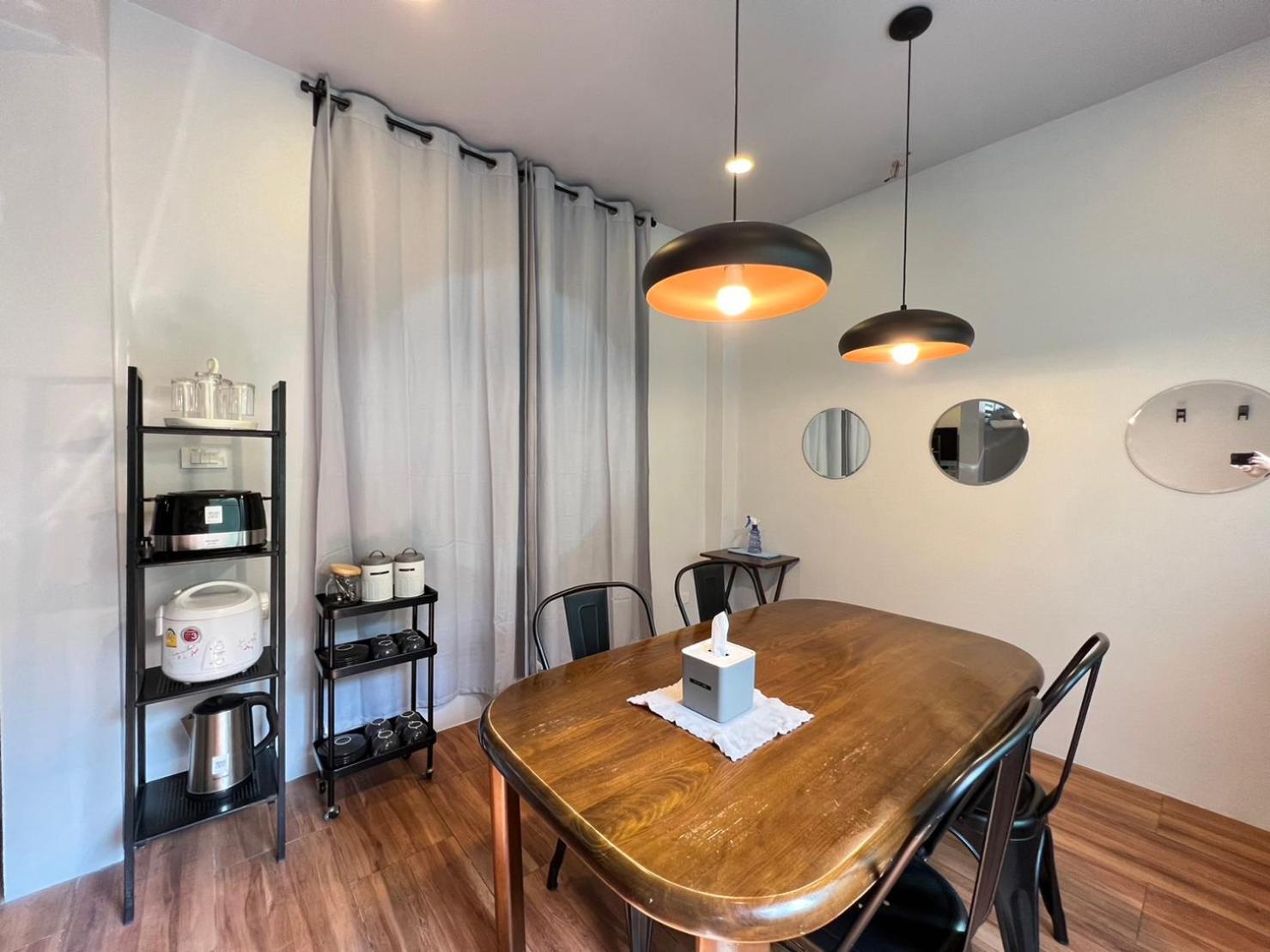 Mini-Me Home, A Cozy Entire House In Old City Τσιάνγκ Μάι Εξωτερικό φωτογραφία